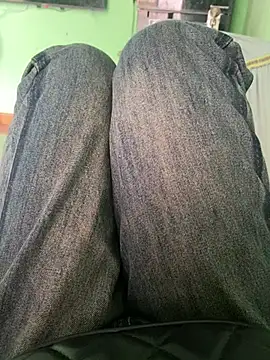 Suri k3 online show from 01/14/26, 04:27