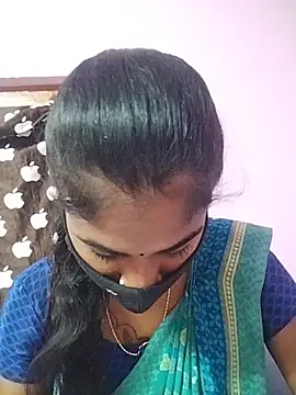 Tamil Hot RoyalQueen online show from 03/18/26, 03:46