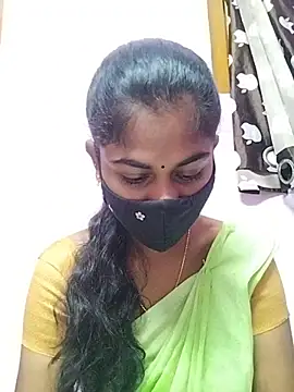 Tamil Hot RoyalQueen online show from 04/13/26, 12:47