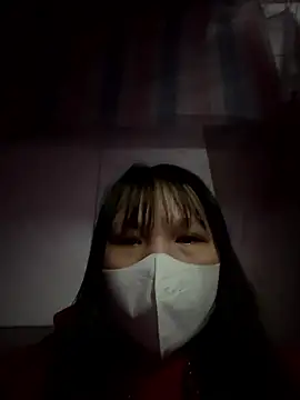 Snapshot of Charlotte-ee chatting on 01/14/26, 07:45 Charlotte-ee online show from 01/14/26, 07:45