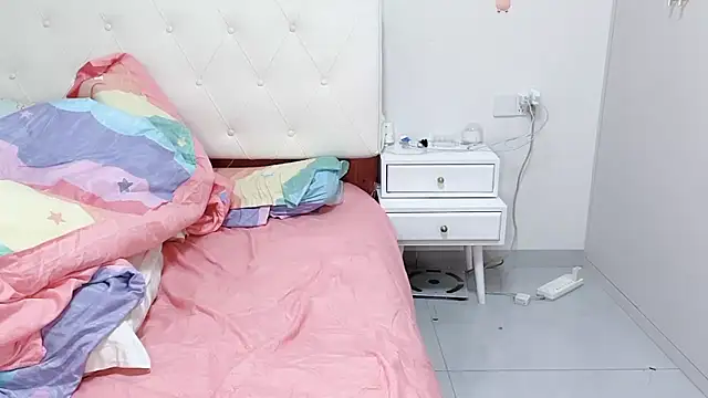 xixi 521 online show from 04/04/26, 12:34