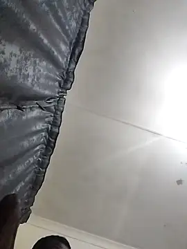 FINEBABYWOLF online show from 05/01/26, 10:48