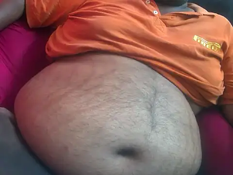 Snapshot of MasterHunt007 chatting on 02/22/26, 07:11 MasterHunt007 online show from 02/22/26, 07:11