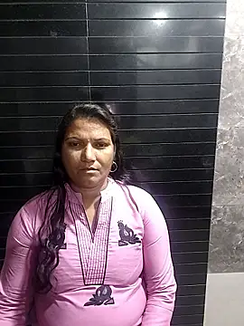 Loveina horny online show from 01/12/26, 09:49