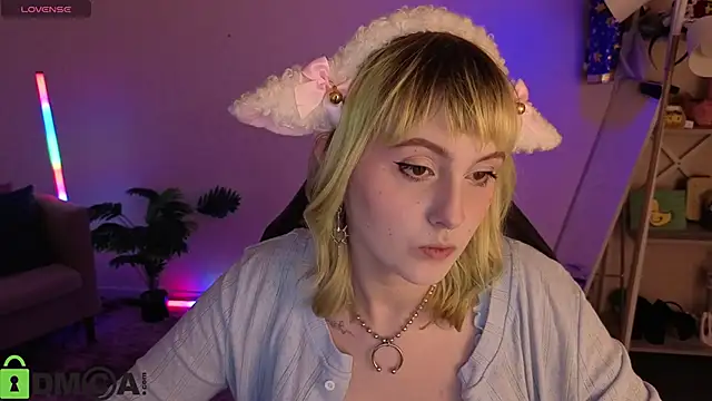 Roziett Belle online show from 04/14/26, 08:30