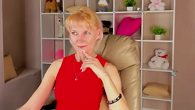 Julie Lucas online show from 03/30/26, 12:56