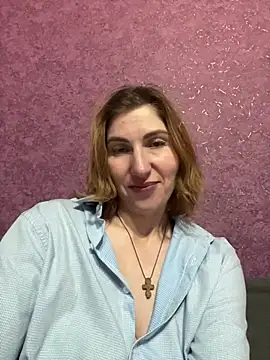 Snapshot of _Crystal_2 chatting on 01/16/26, 04:55 Crystal 2 online show from 01/16/26, 04:55