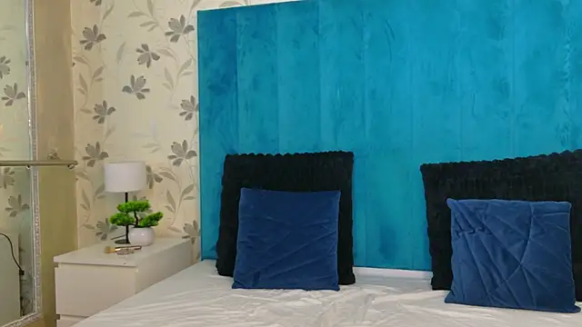 AnyaHappiness online show from 03/24/26, 06:02