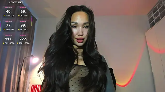Snapshot of your_asian_dream chatting on 07/17/26, 05:43 your asian dream online show from 07/17/26, 05:43