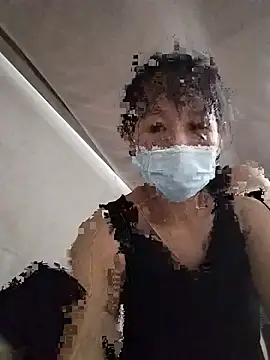 Snapshot of w571691 chatting on 07/06/26, 02:46 w571691 online show from 07/06/26, 02:46
