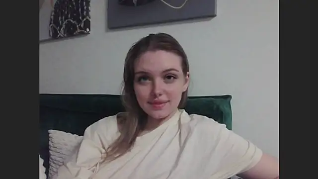 Snapshot of lina_milka chatting on 05/29/26, 09:21 lina milka online show from 05/29/26, 09:21