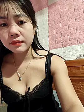 Ngocmai lazdy online show from 02/23/26, 01:40