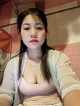 Ngocmai lazdy online show from 02/06/26, 09:11