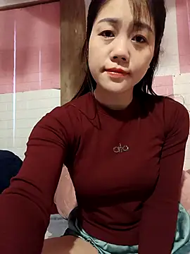 Snapshot of Ngocmai_lazdy chatting on 01/15/26, 12:58 Ngocmai lazdy online show from 01/15/26, 12:58