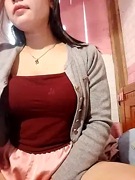 Snapshot of Ngocmai_lazdy chatting on 01/13/26, 03:54 Ngocmai lazdy online show from 01/13/26, 03:54