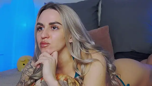 Snapshot of _KSmith_ chatting on 02/13/26, 06:35 KSmith online show from 02/13/26, 06:35