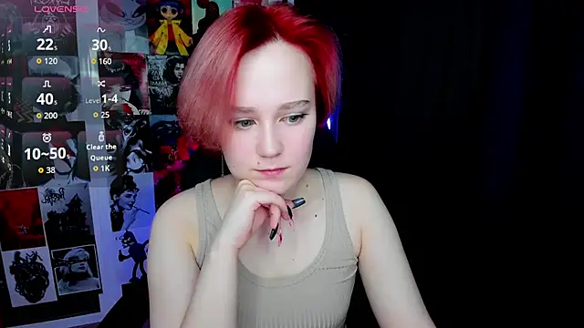 Ellie Heavenly online show from 03/25/26, 01:39