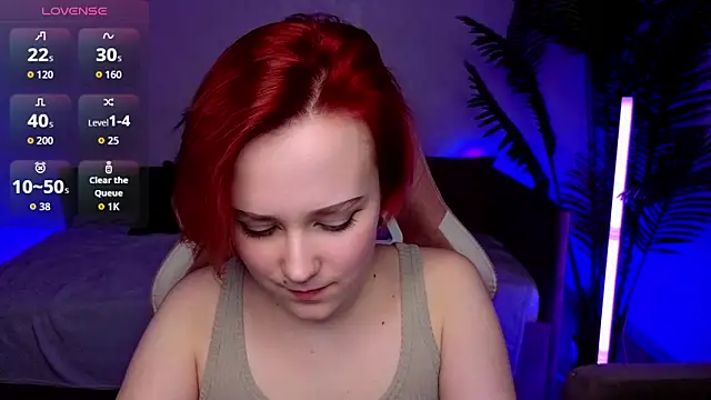 Ellie Heavenly online show from 04/02/26, 08:32