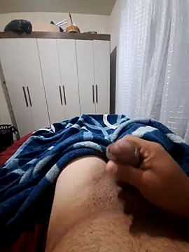 rodrigoga536489 online show from 04/18/26, 09:11