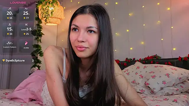 Snapshot of NeliaBermea chatting on 02/17/26, 09:12 NeliaBermea online show from 02/17/26, 09:12