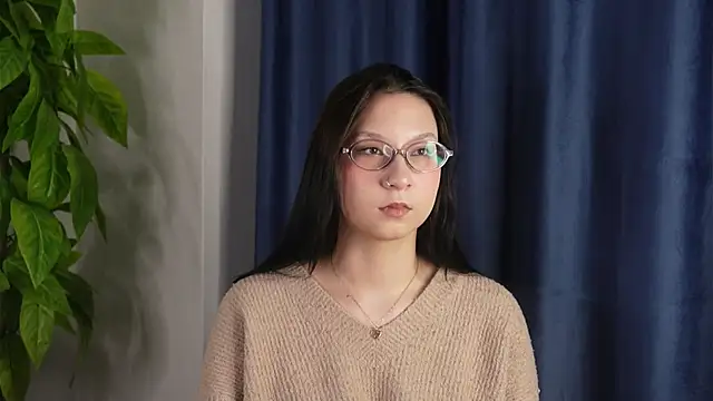 CecilaHilgers online show from 01/14/26, 05:33