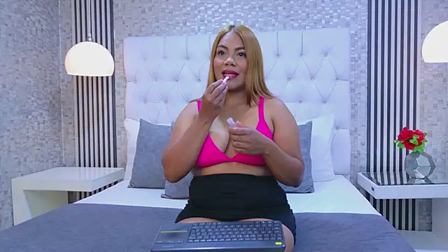 ChloeRousee online show from 01/14/26, 01:37