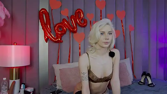 TiffanyStein online show from 02/09/26, 03:15