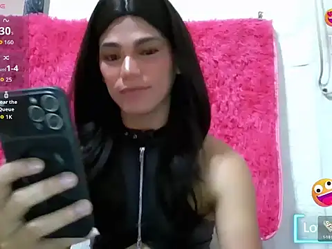 Snapshot of HugeAgatha chatting on 06/23/26, 03:10 HugeAgatha online show from 06/23/26, 03:10