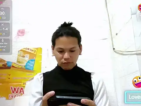 HugeAgatha online show from 05/20/26, 02:14