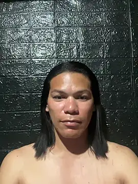 HugeAgatha online show from 03/23/26, 09:03