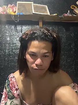 HugeAgatha online show from 02/18/26, 09:11