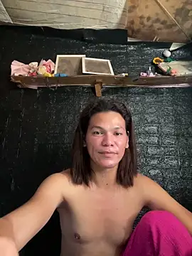 HugeAgatha online show from 02/22/26, 06:49