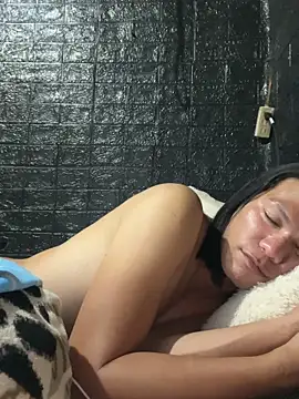 HugeAgatha online show from 03/08/26, 07:17