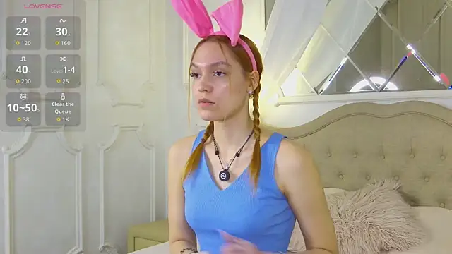 AvaLarson online show from 04/04/26, 12:12