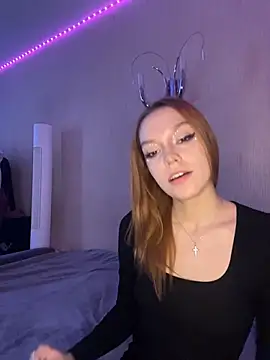 AvaLarson online show from 02/13/26, 08:47