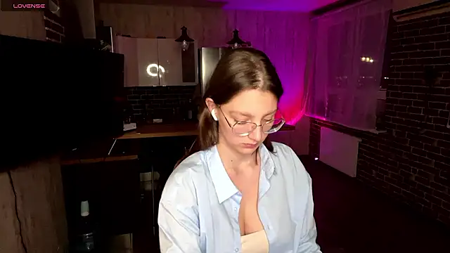 ChrisAmott online show from 03/27/26, 04:41