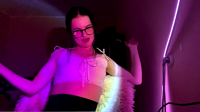 AkilahMilke online show from 01/14/26, 08:01