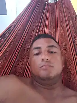 Snapshot of knox_zeque chatting on 06/21/26, 11:27 knox zeque online show from 06/21/26, 11:27