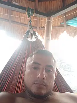 Snapshot of knox_zeque chatting on 07/17/26, 12:57 knox zeque online show from 07/17/26, 12:57