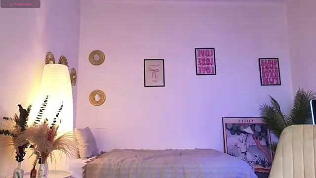 casey robbinss online show from 04/19/26, 07:42