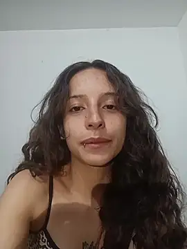 AlexxaAndRileyy online show from 04/05/26, 06:20