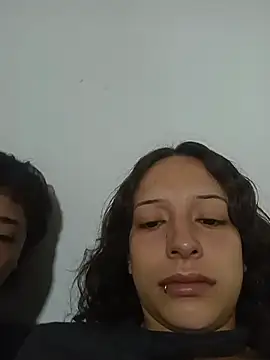 AlexxaAndRileyy online show from 04/20/26, 11:13