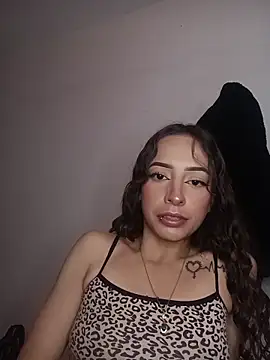 AlexxaAndRileyy online show from 03/01/26, 05:24