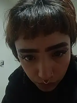 AlexxaAndRileyy online show from 04/23/26, 04:30