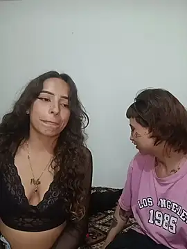 AlexxaAndRileyy online show from 03/28/26, 06:14