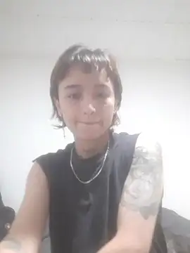 AlexxaAndRileyy online show from 04/19/26, 11:07