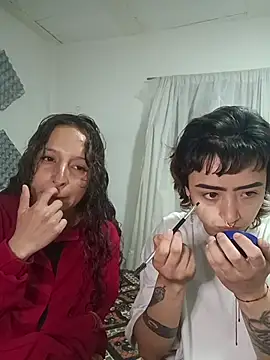 AlexxaAndRileyy online show from 05/27/26, 04:14