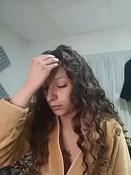 AlexxaAndRileyy online show from 05/26/26, 02:04