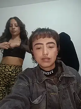 AlexxaAndRileyy online show from 03/24/26, 10:43