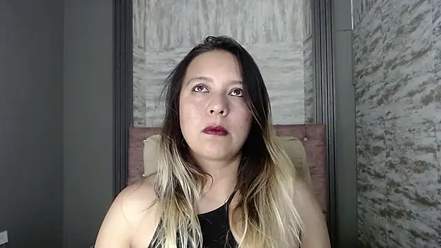 Snapshot of sami_1_8 chatting on 05/20/26, 03:58 sami 1 8 online show from 05/20/26, 03:58